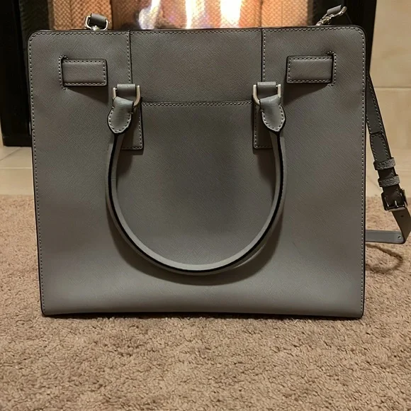 Michael Kors Dillon Large Saffiano Leather Satchel - Picture 10 of 12